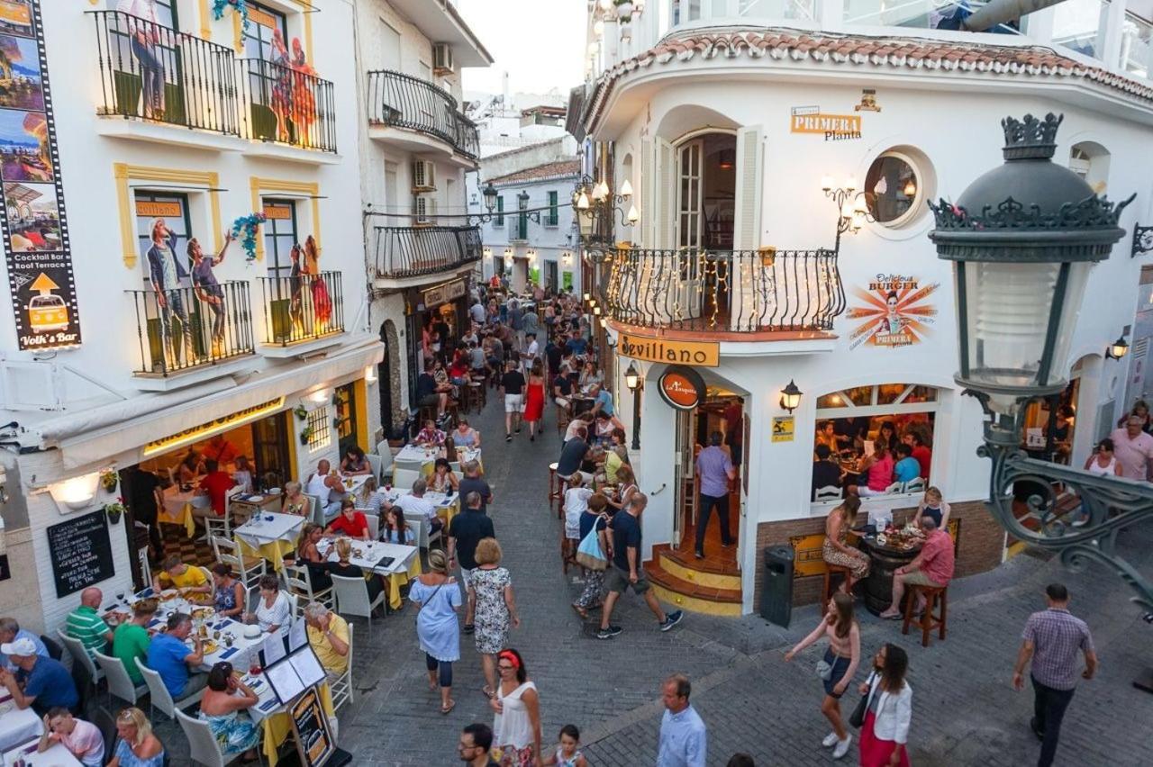 Atico Jimena Granada En El Centro De Nerja Daire Dış mekan fotoğraf