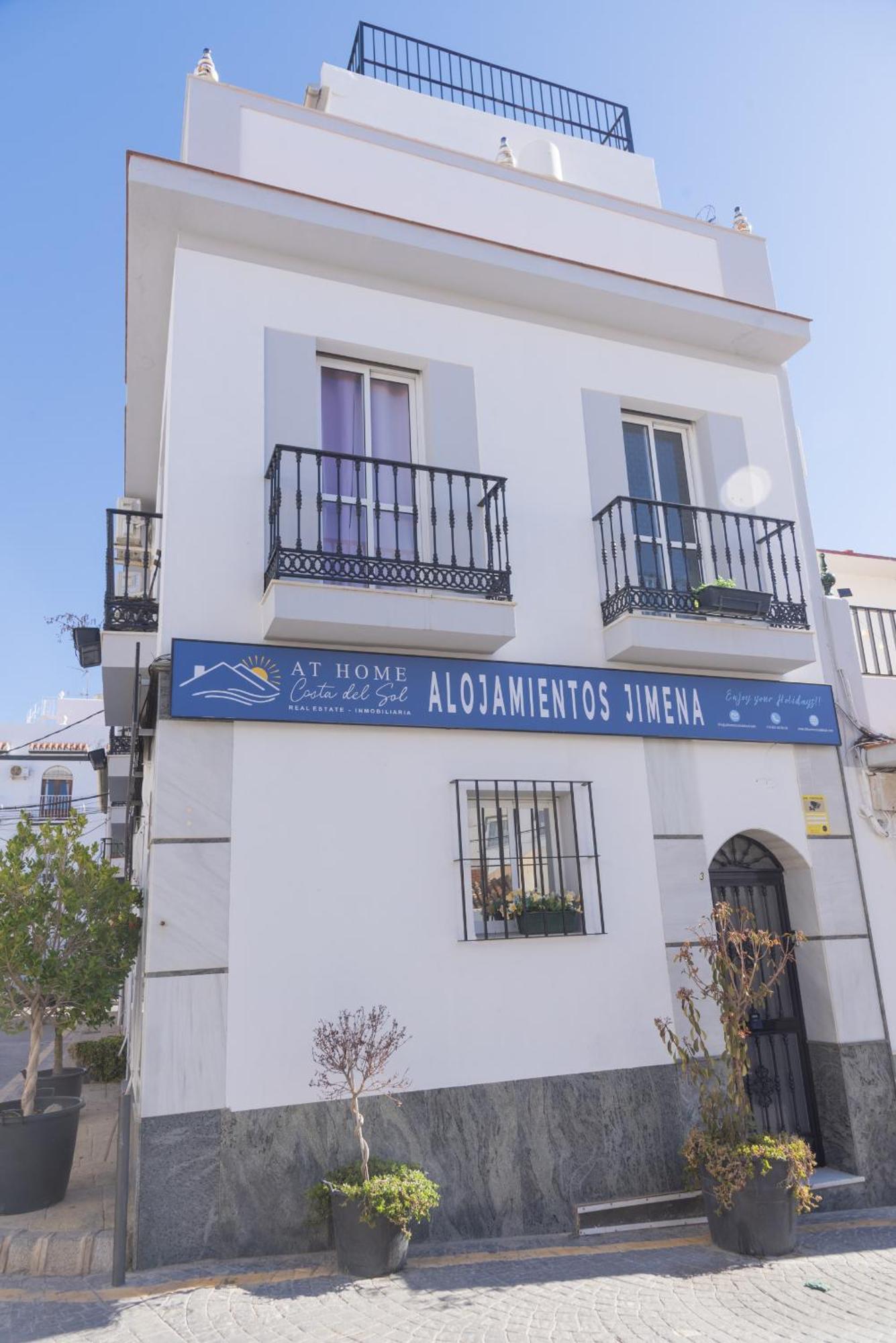 Atico Jimena Granada En El Centro De Nerja Daire Dış mekan fotoğraf